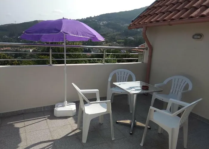 Casas Do Caminho Velho * Ribeira de Pena